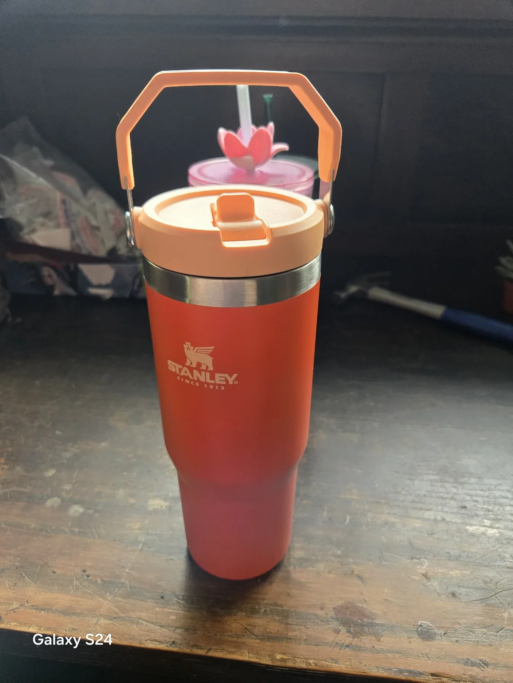 Stanley Bright Orange Insulated Tumbler with Flip Handle - Picture 4 of 4